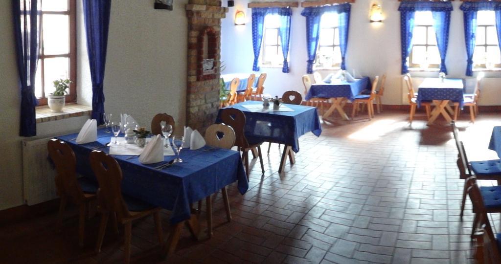 Szel Fiai Fogado Hotel Nyúl Exterior foto